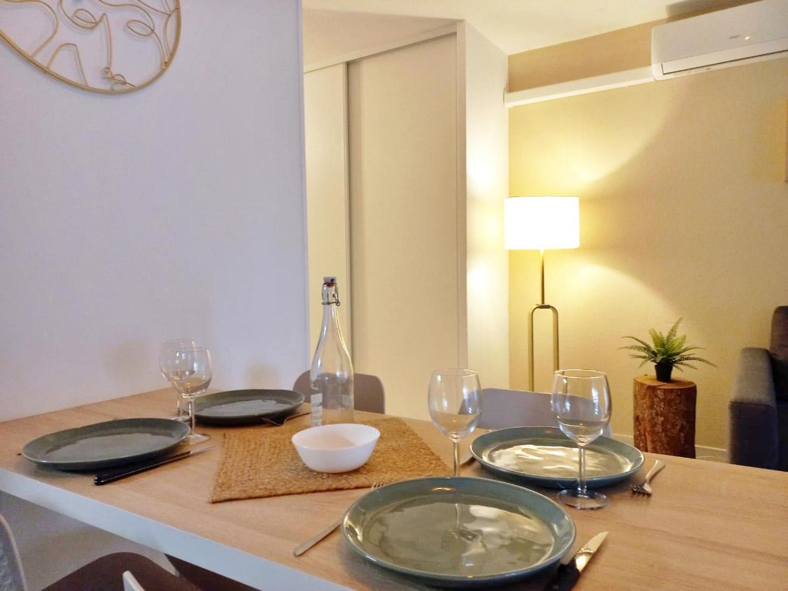 Port - A Pied - Wifi - Clim Apartment *