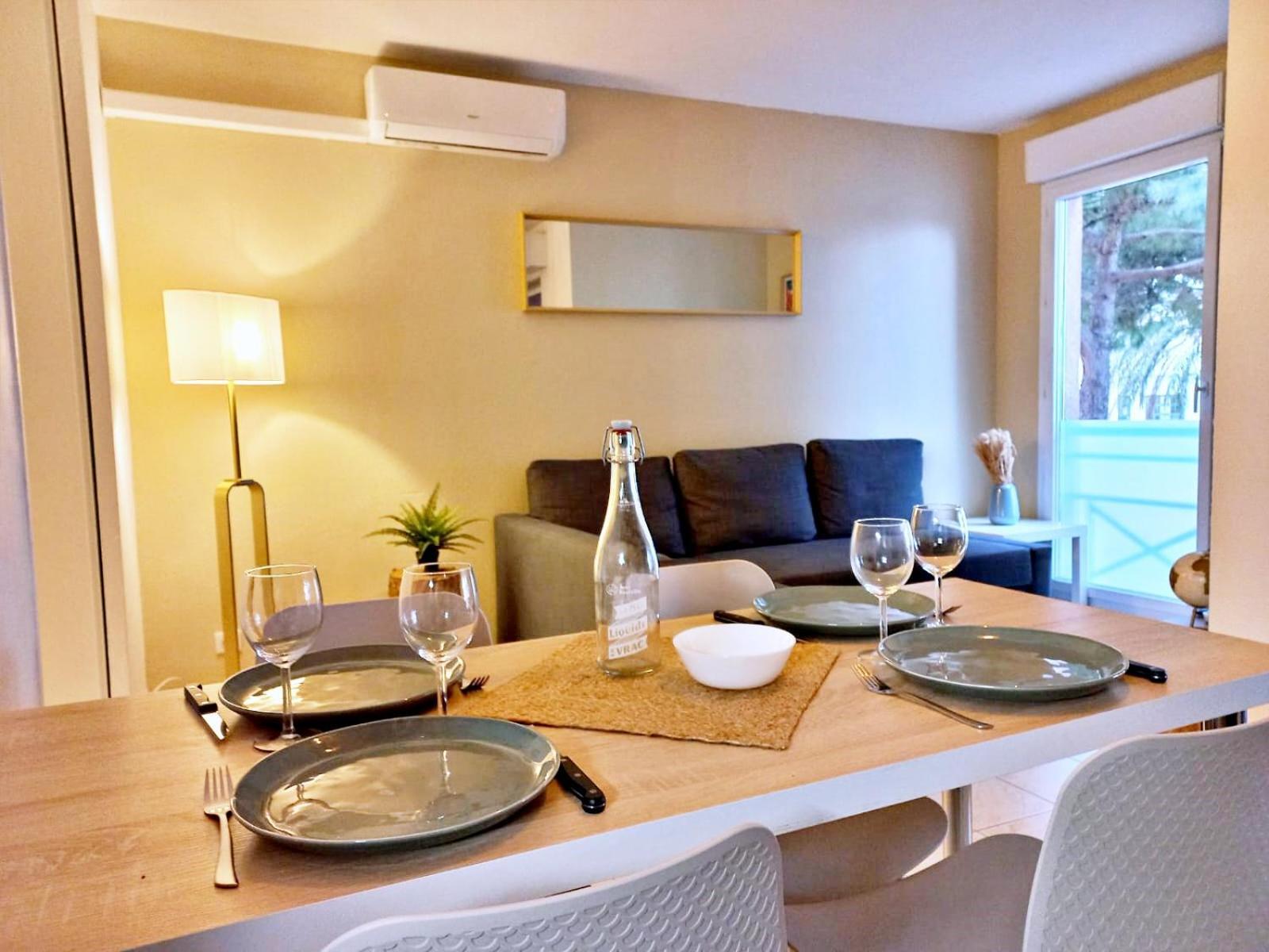 Port - A Pied - Wifi - Clim Apartment